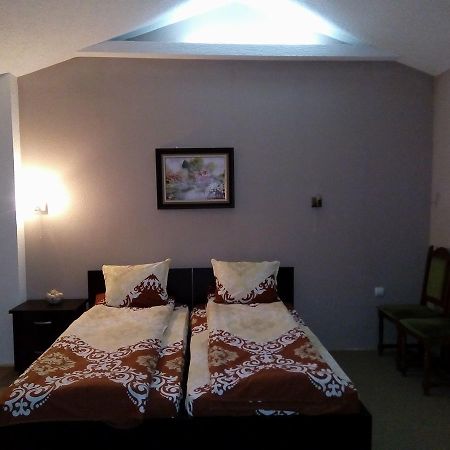 Probistip Kafana "Kaj Zoki" B&B 외부 사진